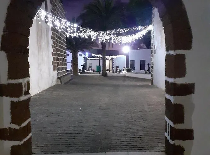 Πανσιόν From 3*